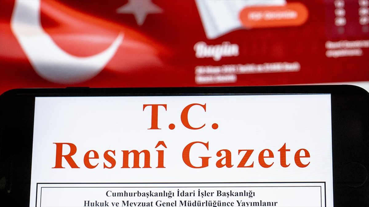 Milli Eğitim Bakanlığı (MEB) tarafından hazırlanan "Milli Eğitim Akademisi Sözleşmeli
