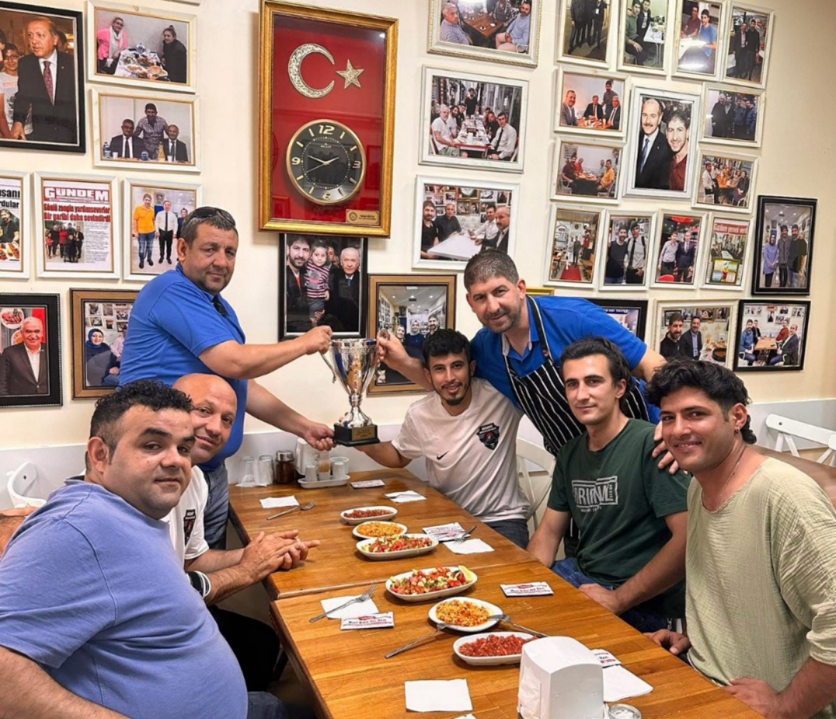İşitme Engelliler Futbol 2. Ligi’nde başarılı bir performans sergileyerek şampiyon