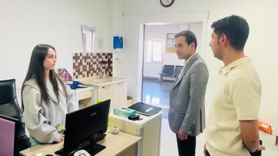 Eskil Kaymakamı Fuat Yurddaş, Devlet Hastanesi’nde tedavi gören hastaları ziyaret