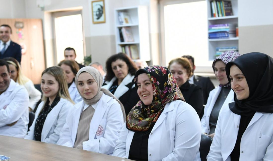 Aile birliği ve sağlık gibi nedenlerle tayin isteyen öğretmenler için