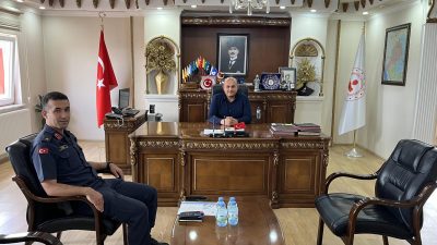 Ağaçören Kaymakamı Metin Korkmaz, ilçeye yeni atanan İlçe Jandarma Komutanı