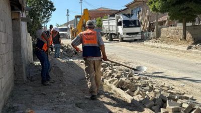 Ağaçören Belediyesi, kent estetiği ve yaya güvenliğini artırmaya yönelik çalışmalarına