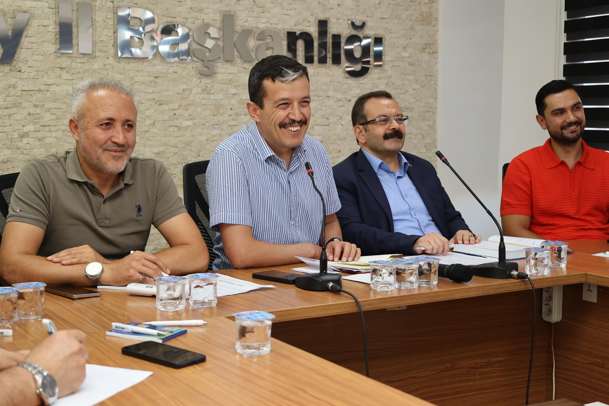 Aksaray’da siyasi çalışmalar kapsamında düzenlenen haftalık olağan yönetim kurulu toplantısı,