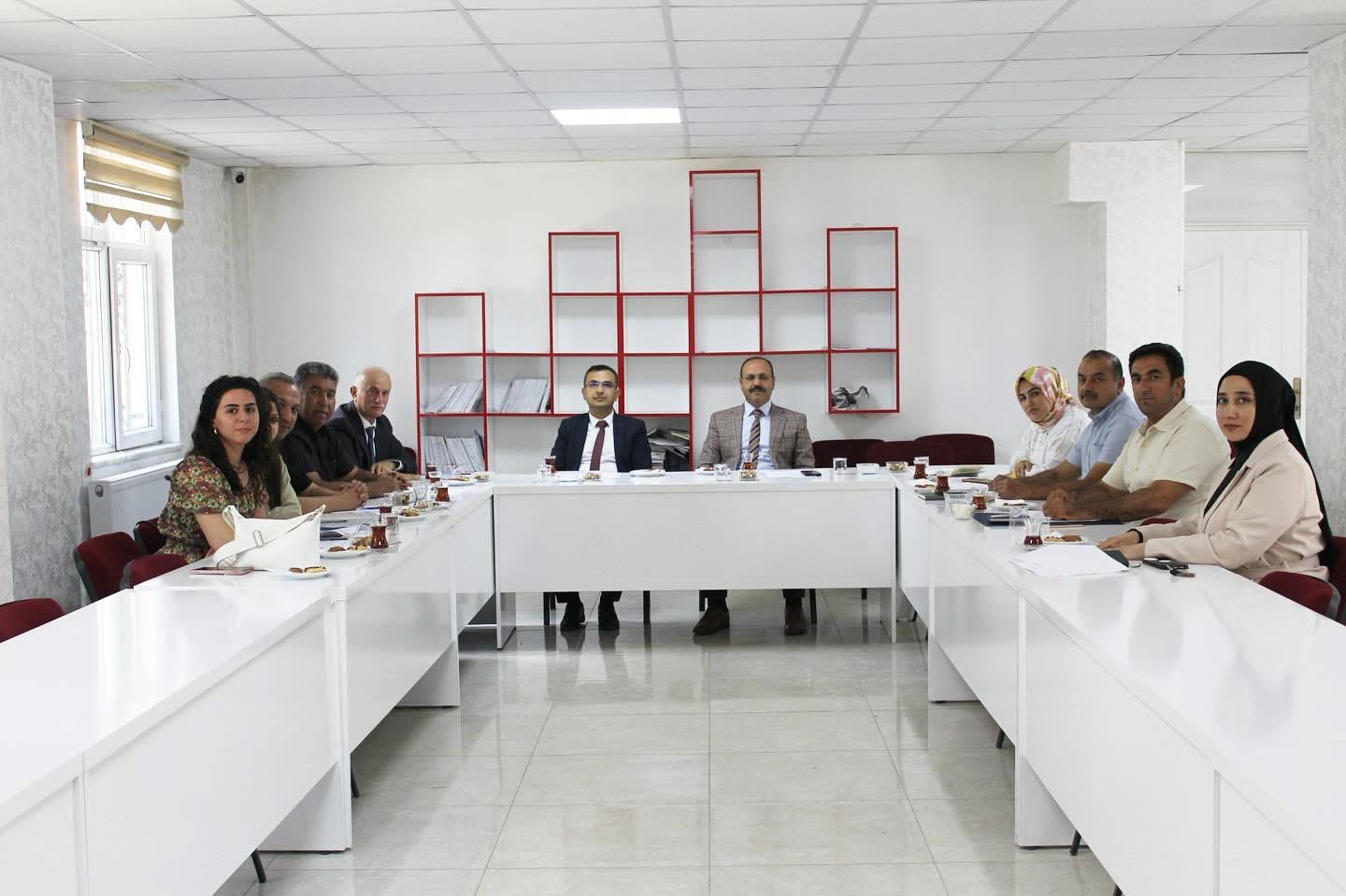 Adalet ve Aile Bakanlıkları arasında imzalanan protokol kapsamında, çocukların korunması
