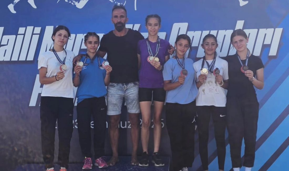 Konya’da düzenlenen Naili Moran Yaş Grupları Final Türkiye Şampiyonası’nda Aksaraylı