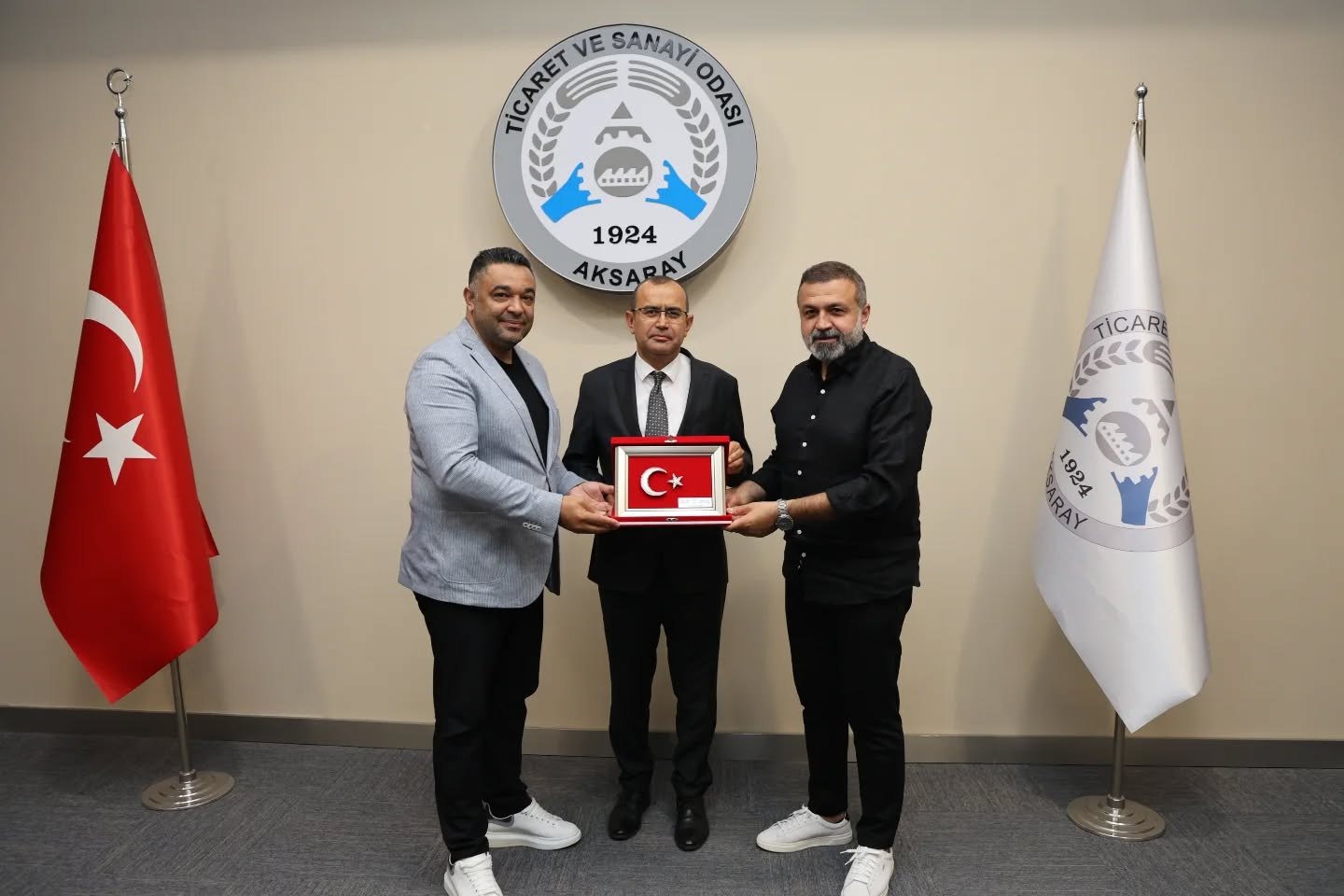 Görev süresi boyunca Aksaray’daki yargı hizmetlerine katkılar sunan Aksaray İdare