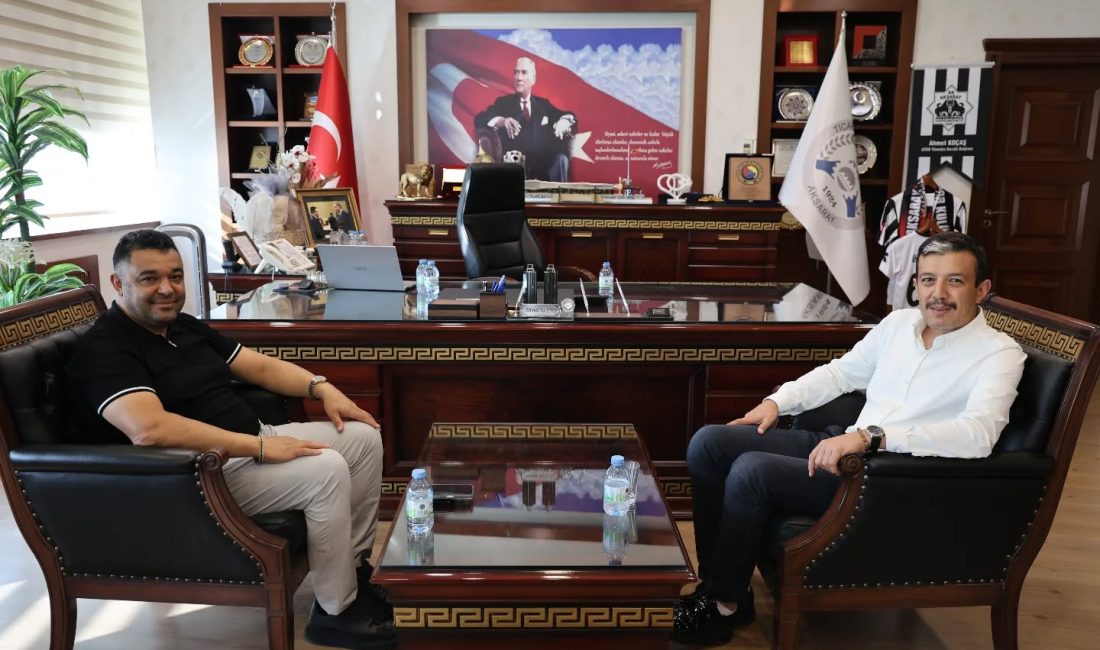 AK Parti Aksaray İl Başkanı Hamza Aktürk, Aksaray Ticaret ve