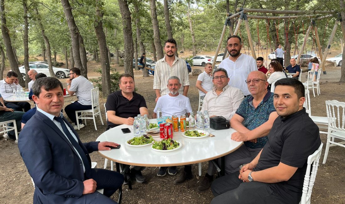 Aksaray Barosu, adli tatile girilecek olmasıyla birlikte meslektaşları ile bir