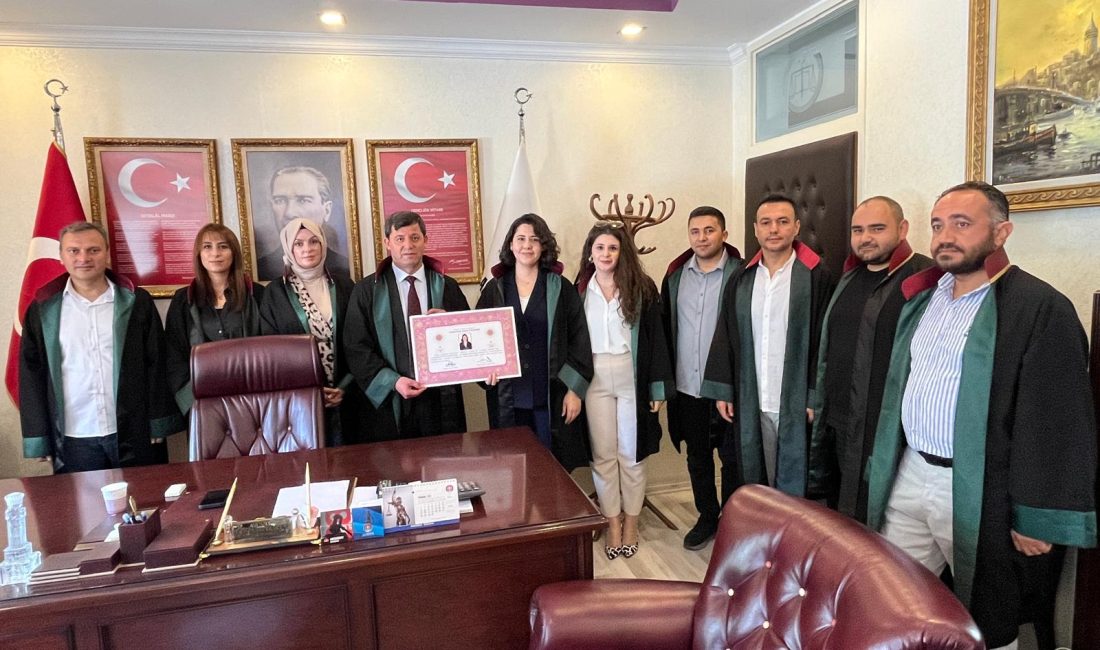 Aksaray Barosu’nda düzenlenen törenle Av. Lütfiye Nur İnceli, yemin ederek