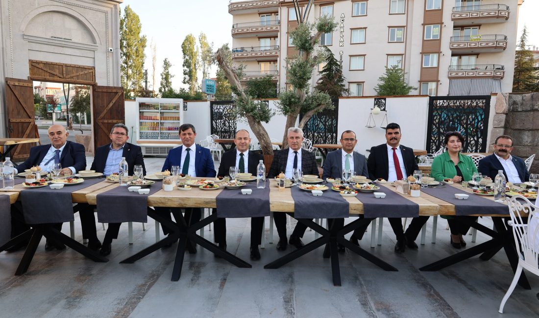 Aksaray Barosu, yargı dünyasının emektar isimlerini bir araya getiren anlamlı