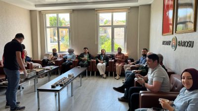 Aksaray Barosu’nun Ortaköy’de düzenlediği geleneksel Aşure Etkinliği, adliye camiasını bir