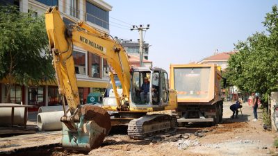 Aksaray Belediyesi Su ve Kanalizasyon Müdürlüğü ekipleri, altyapıyı güçlendirmeye yönelik