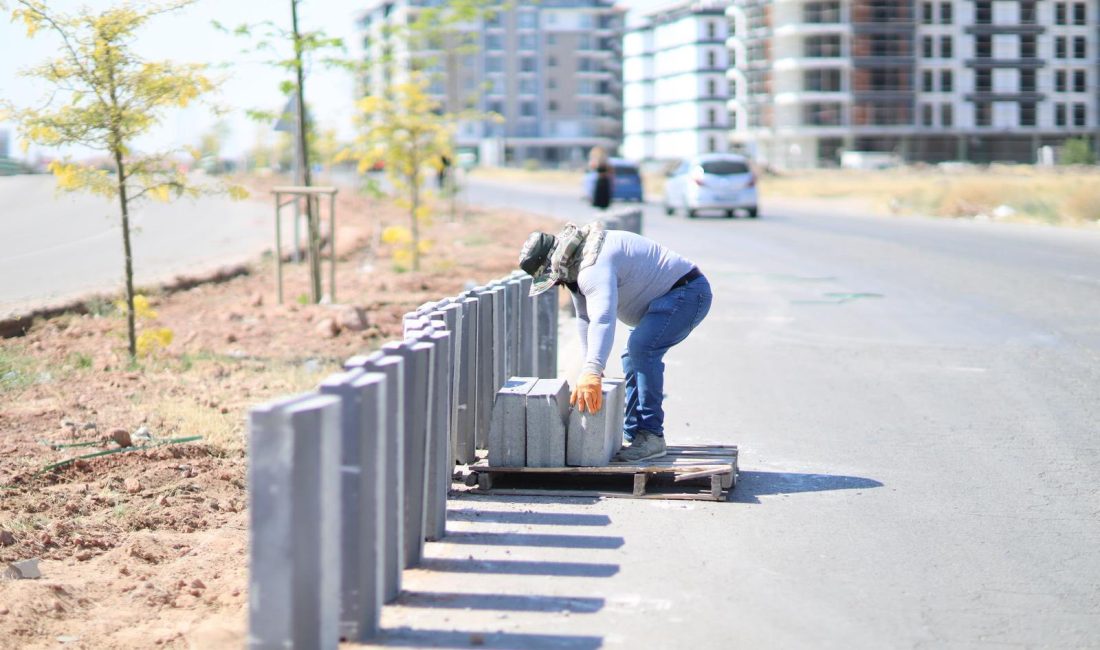 Aksaray Belediyesi, şehrin gelişen mahallelerinden Tacin’de altyapı ve çevre düzenlemelerine