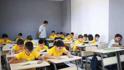 Aksaray Belediyesi tarafından kurulan Bilgihaneler, yaz döneminde de faaliyetlerine ara