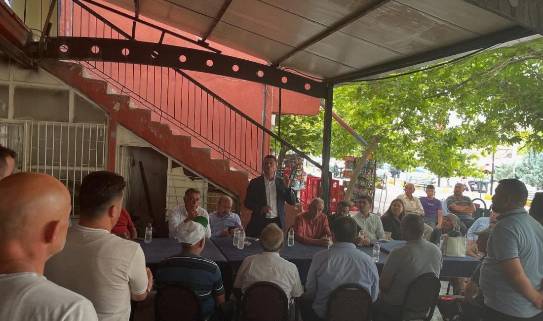 CHP’den Taşpınar’a miting daveti Cumhuriyet Halk Partisi Aksaray İl Başkanı Bilal Özdemir, beraberindeki Parti