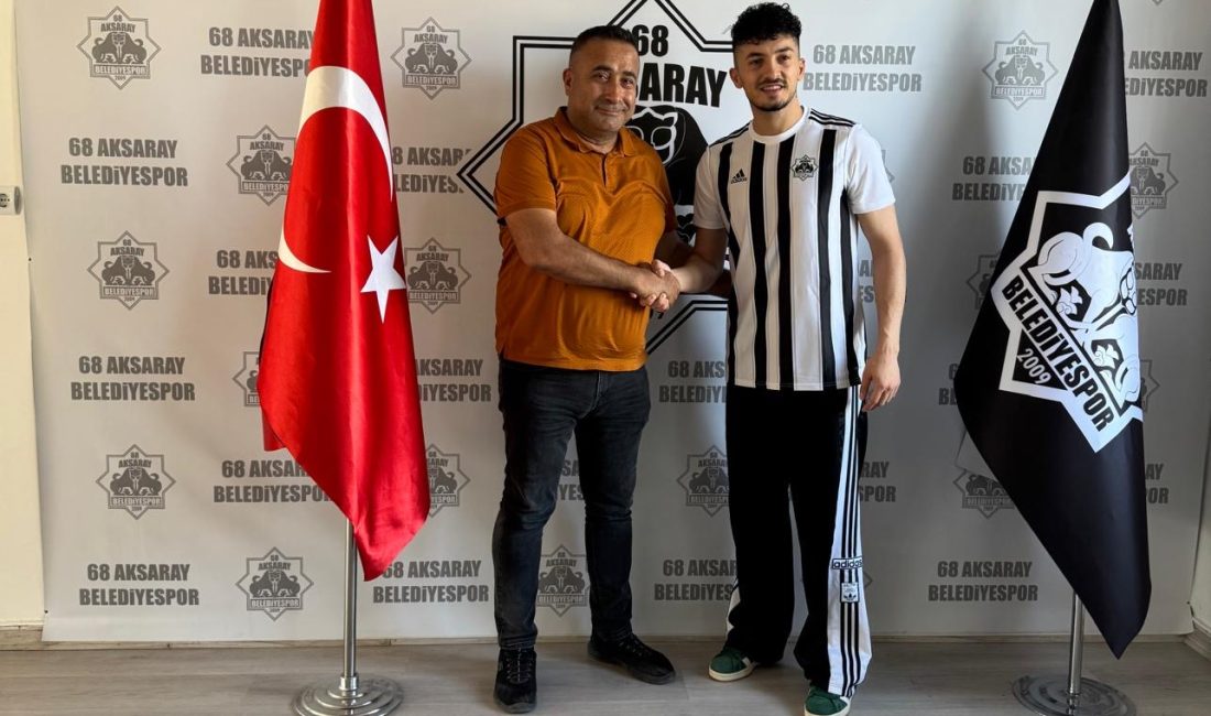 Aksarayspor Kaleyi Sağlama Aldı: Kıvanç Küçükkarış İmzayı Attı