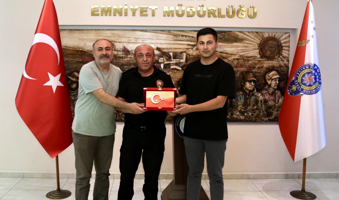 Çorum İl Emniyet Müdürü Bekir Demir, Natürel Çiçekçilik sahibi Ersan