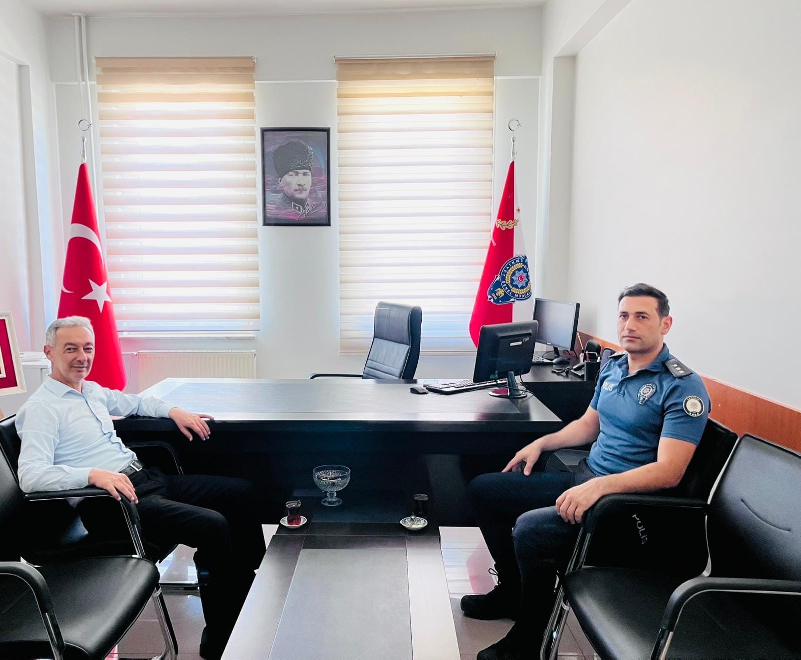 Eskil Belediye Başkanı Mustafa Zavlak, ilçede göreve başlayan İlçe Emniyet