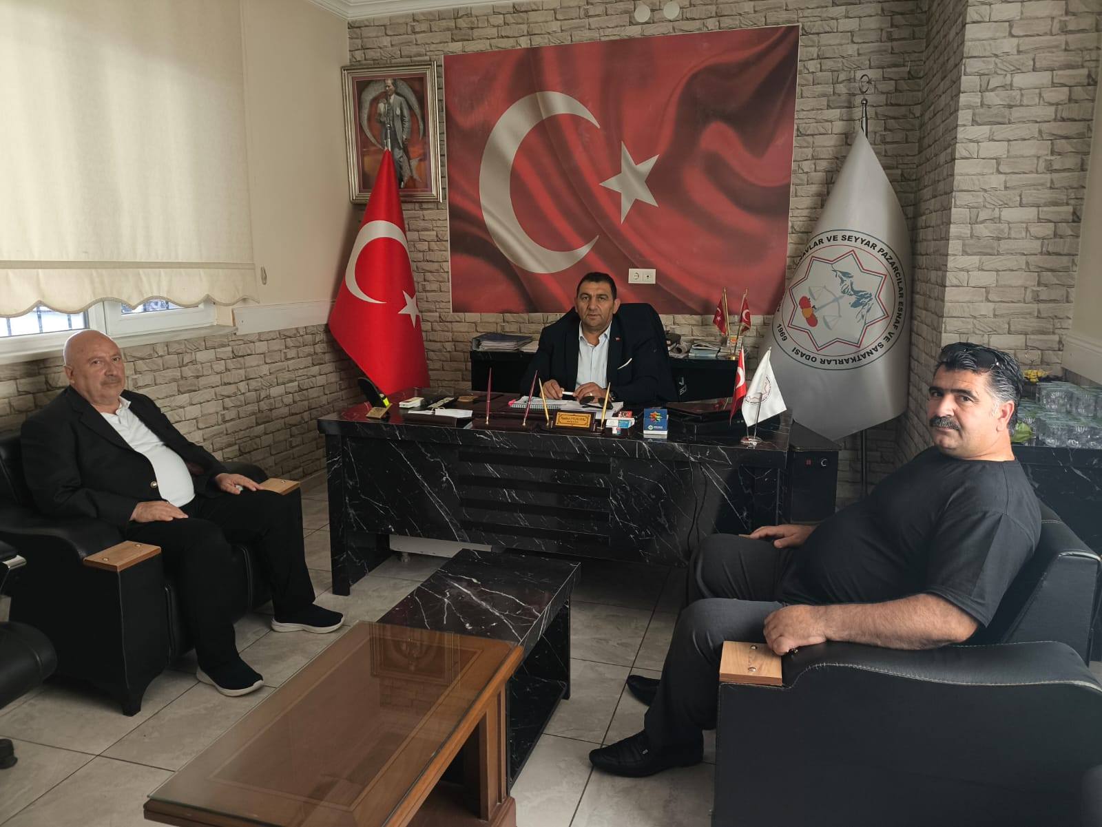 Aksaray Manavlar Pazarcılar Balıkçılar Tavuk ve Yumurtacılar Odasın Da Yönetim