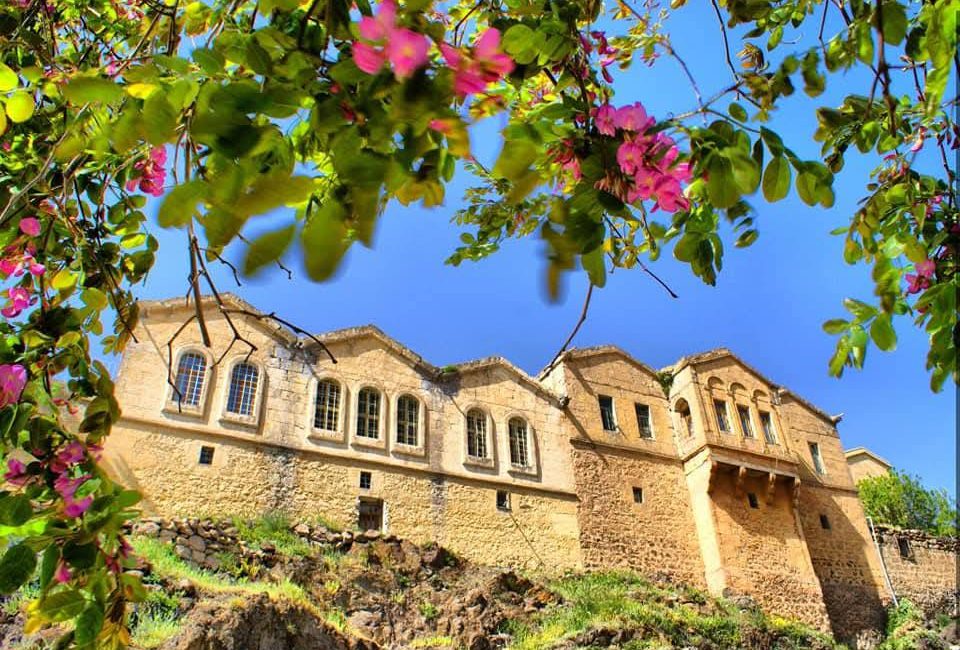 Aksaray, sahip olduğu doğal ve tarihi güzellikleriyle her mevsim ziyaretçilerini