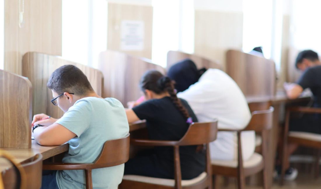 Aksaray Belediyesi tarafından gençlerin eğitimine ve gelişimine destek amacıyla hayata