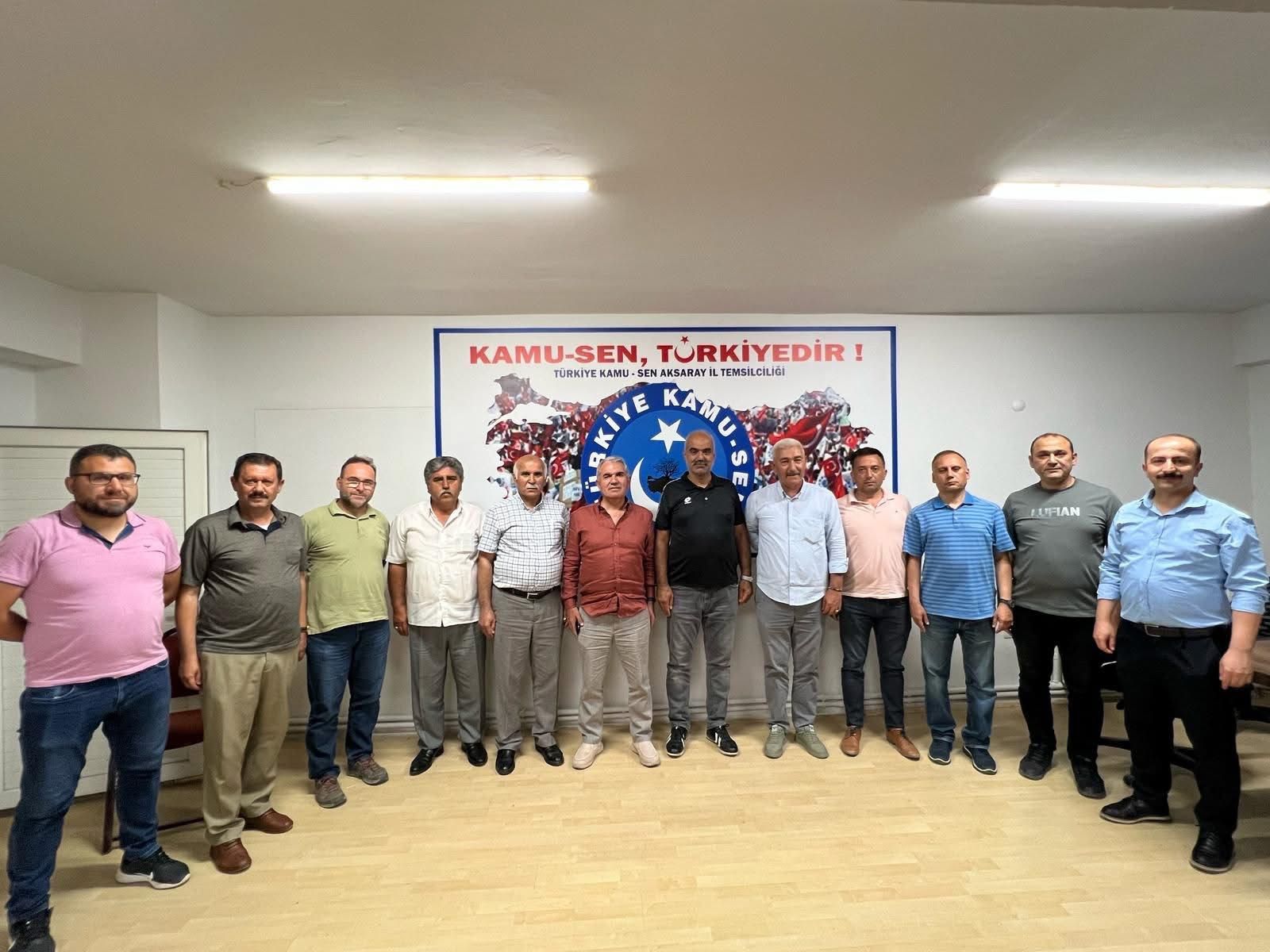 Kamu görevlilerinin sorunları ve çözüm yolları Aksaray’da düzenlenen istişare toplantısında
