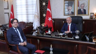 Aksaray Valisi Mehmet Ali Kumbuzoğlu, şehir içerisindeki çalışmaların yanı sıra
