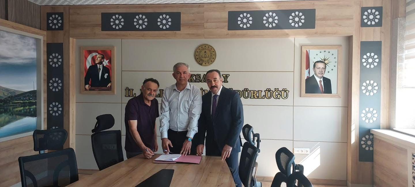 Aksaray’da okul bahçeleri yaz boyunca spor ve kültürel etkinliklere ev