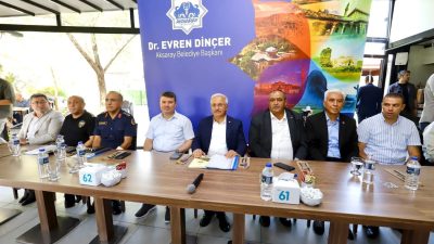 Vali Kumbuzoğlu ve Başkan Dinçer, muhtarlarla bir araya gelerek şehirle