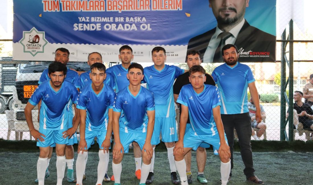 Ortaköy Turnuvasında gollü gece Ortaköy Belediyesi’nin yaz etkinlikleri kapsamında organize ettiği futbol turnuvasında mücadele