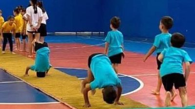 Aksaray’ın Ortaköy ilçesinde gençlerin yaz tatilini sportif ve verimli geçirmeleri