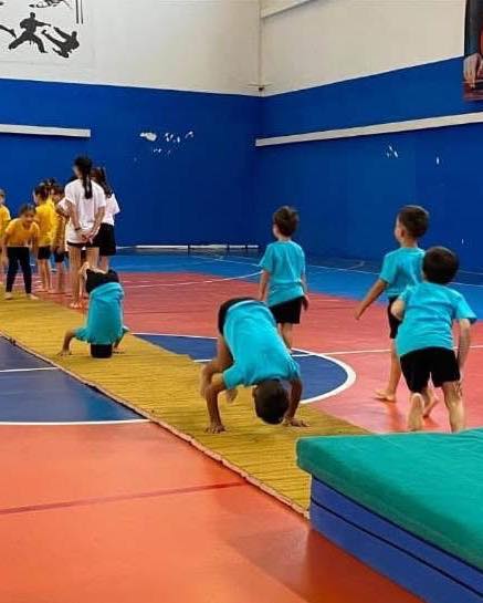 Aksaray’ın Ortaköy ilçesinde gençlerin yaz tatilini sportif ve verimli geçirmeleri