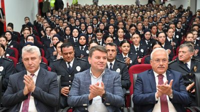 Aksaray Şehit Önder Güzel Polis Meslek Eğitim Merkezi’nde düzenlenen mezuniyet