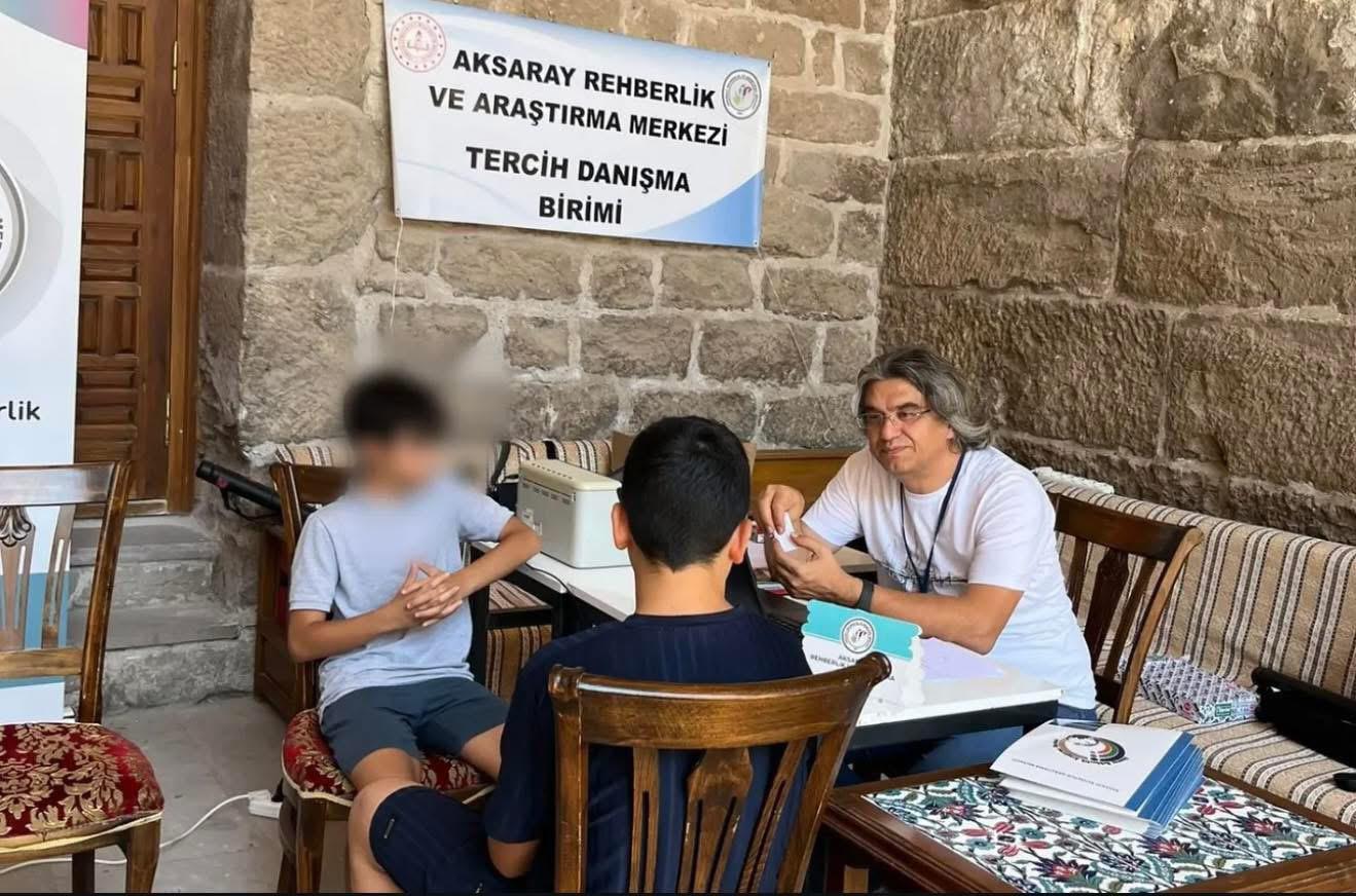 Öğrenciler dikkat! Uzman rehberlerle tercih desteği başladı
