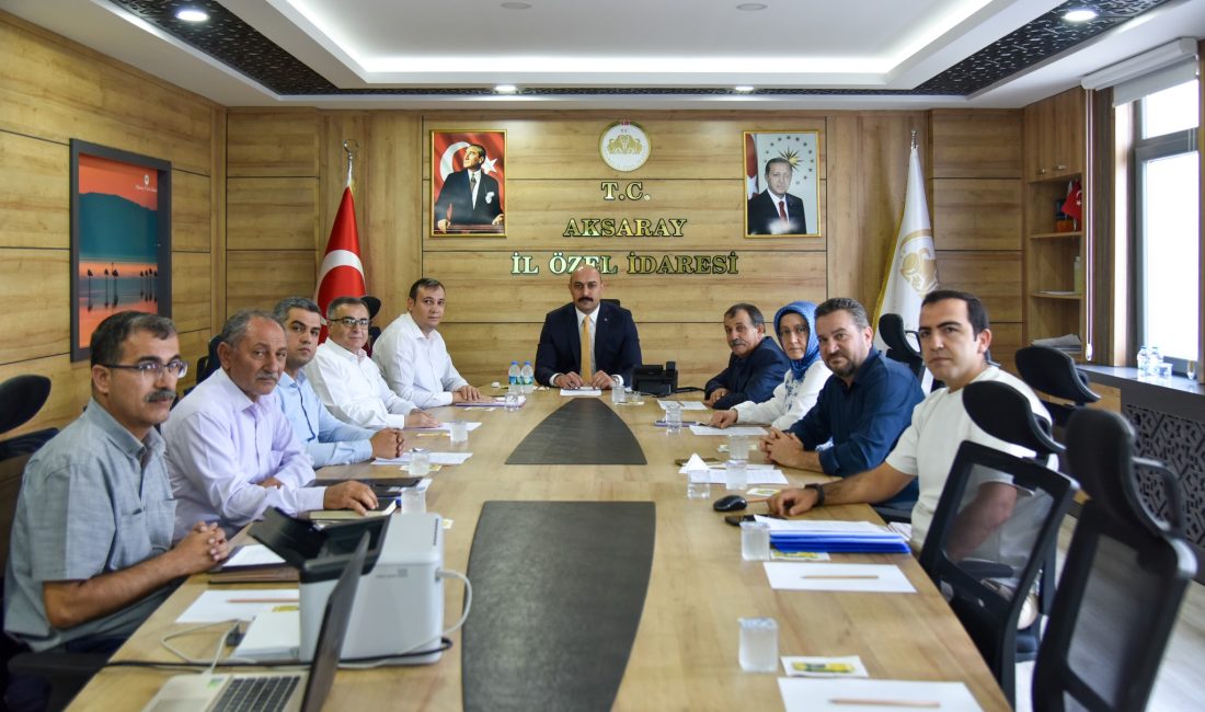 Aksaray’da gündem belirlendi: İl Encümen Toplantısı tamamlandı Aksaray İl Özel İdaresi bünyesinde düzenlenen İl Encümen Toplantısı, Vali
