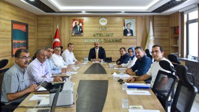 Aksaray İl Özel İdaresi bünyesinde düzenlenen İl Encümen Toplantısı, Vali