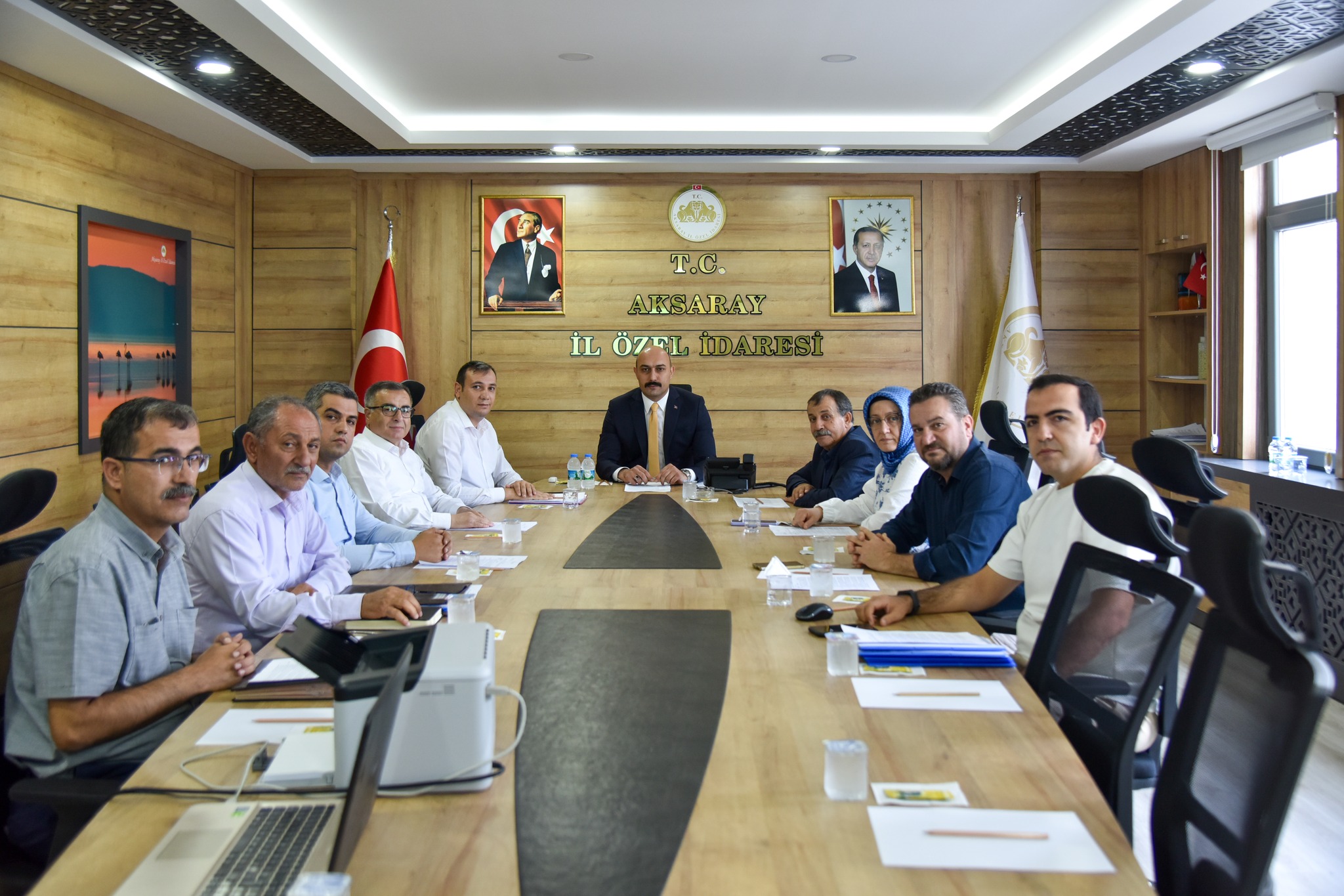 Aksaray İl Özel İdaresi bünyesinde düzenlenen İl Encümen Toplantısı, Vali