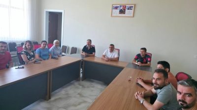 Eskil İlçe Milli Eğitim Müdürlüğü organizasyonunda eğitimcilerle bir araya gelindi.