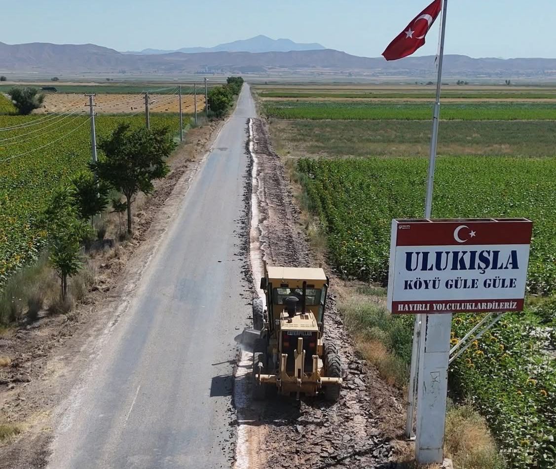 Vali Yardımcısı Samet Öztürk: “Ulukışla-E90 bağlantı yolunu tamamlayarak hemşerilerimizin hizmetine