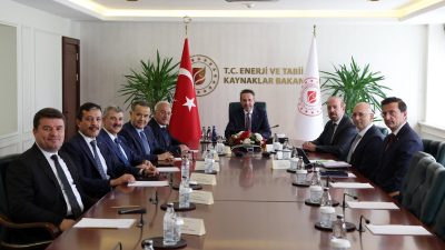Aksaray Valisi Mehmet Ali Kumbuzoğlu ve beraberindeki il protokolü, Enerji