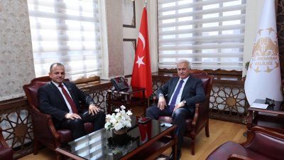 Aksaray Valisi Mehmet Ali Kumbuzoğlu’na yönelik ziyaretler devam ediyor. Bu