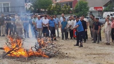 Aksaray’ın Ortaköy ilçesinde olası yangınlara karşı hazırlıklar sürüyor. İlçe Müftülüğü
