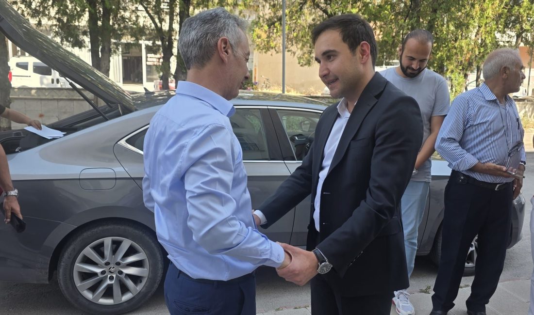 Eskil Kaymakamı Fuat Yurddaş, ilçedeki görev süresini tamamladı. Eskil Belediye