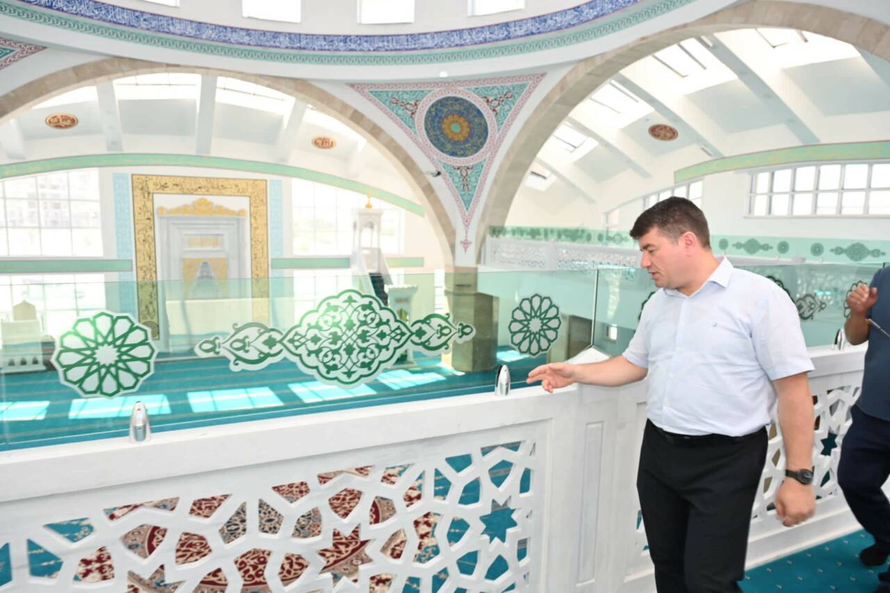 Aksaray Belediyesi tarafından Hasta Yakını Konuk Evi yanına inşa edilen