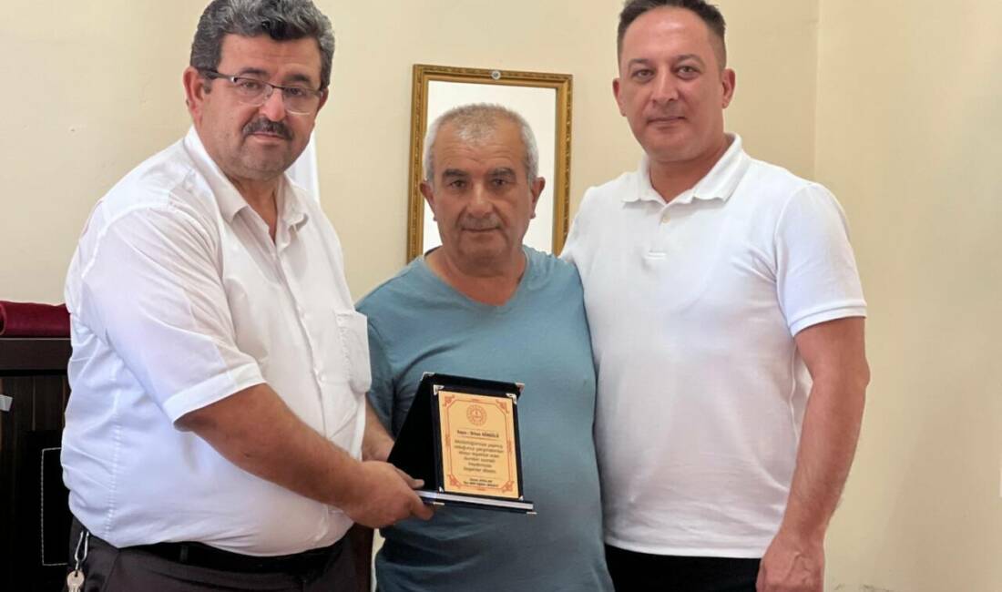 Ağaçören İlçe Milli Eğitim Müdürlüğü’nde uzun yıllar görev yapan Şef