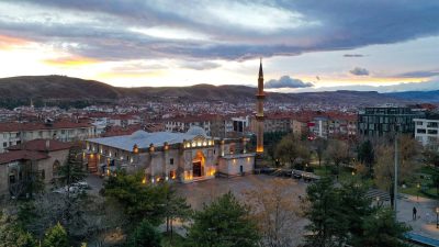 Aksaray Üniversitesi Rektörü Prof. Dr. Alpay Arıbaş, tarım ve sanayiden