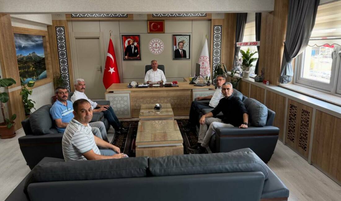 İl Müdürü Alpalsan, 68 Yurt Ayder Derneğini ağırladı 68 Yurt Ayder Derneği yönetimi, Aksaray İl Milli Eğitim Müdürü