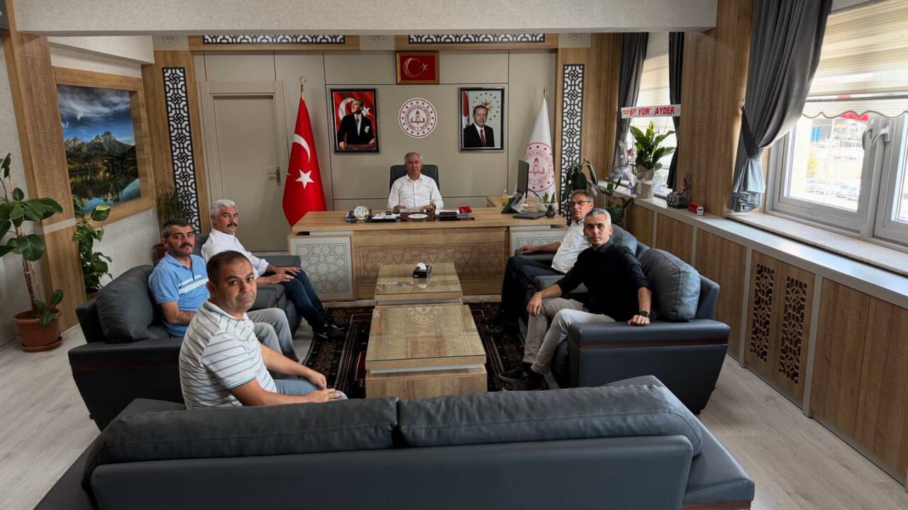 68 Yurt Ayder Derneği yönetimi, Aksaray İl Milli Eğitim Müdürü