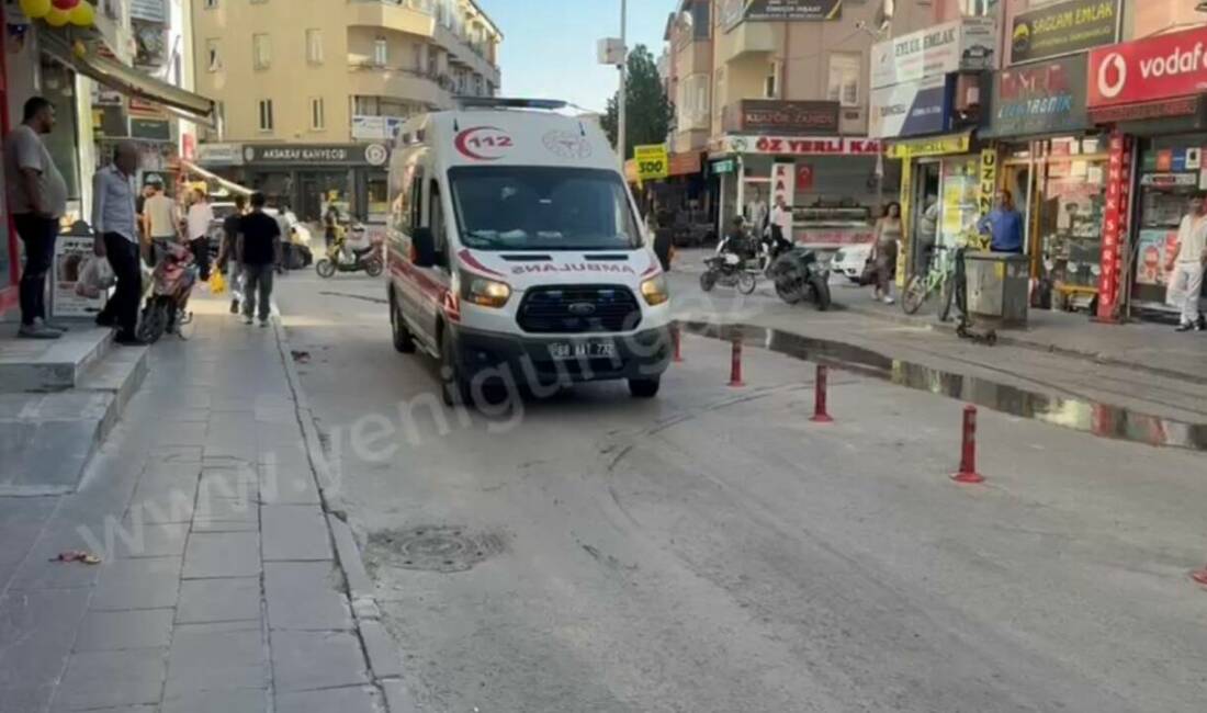 Taşpazar Mahallesi’nde scooterın çarptığı 3 yaşındaki kız yaralandı. Küçük çocuk