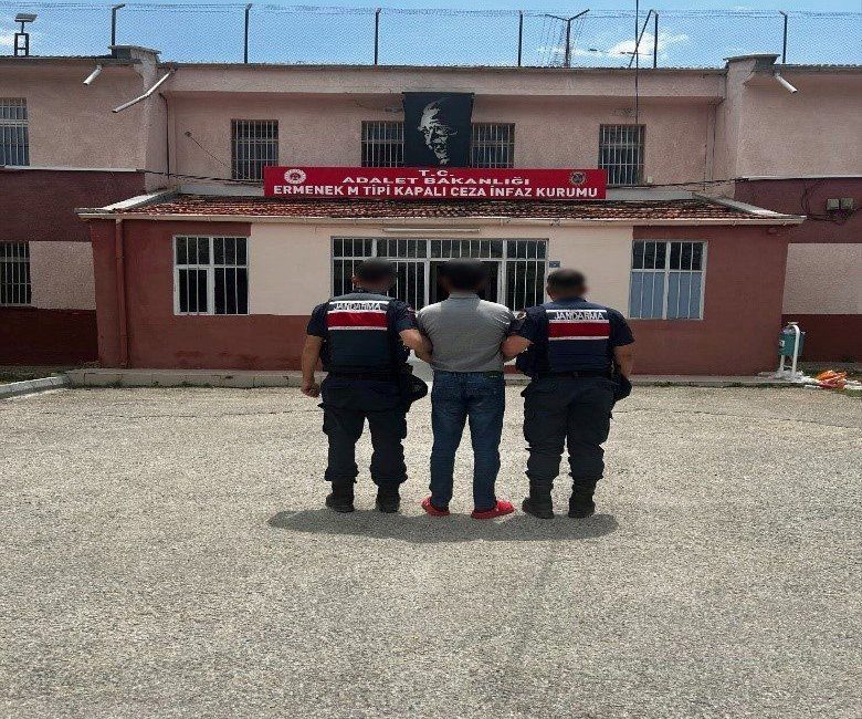 Karaman'da İl Jandarma Komutanlığı ekipleri tarafından yürütülen çalışma sonucunda haklarında